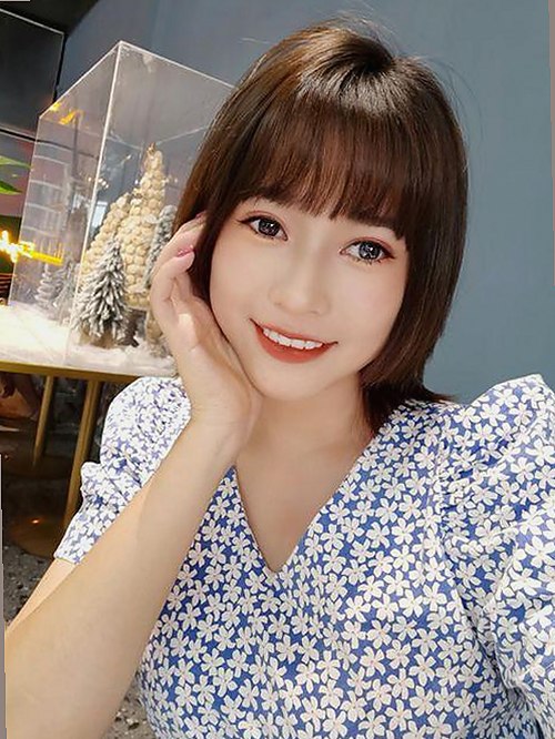 娱乐圈热词“吃瓜君”背后:网络热议的深层原因解析